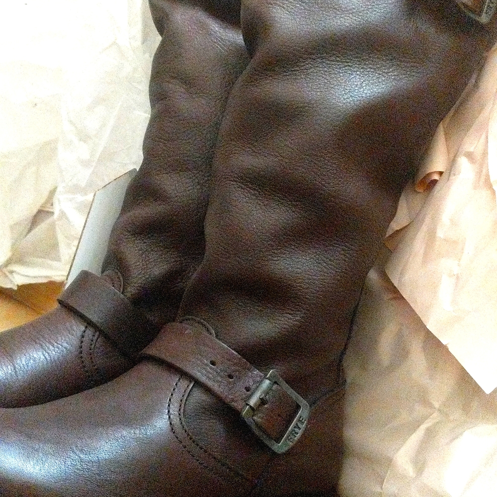 Frye Veronica boots